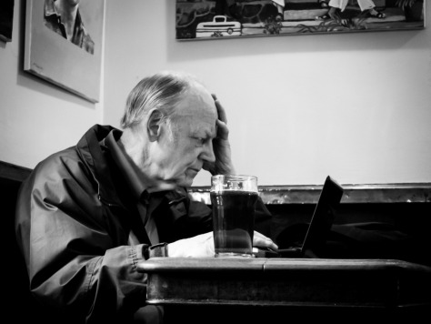 Beer, WI-FI- and Netbook by Peter Goodbody