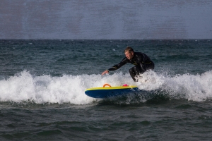 Surf Action by Glyn Ridgers